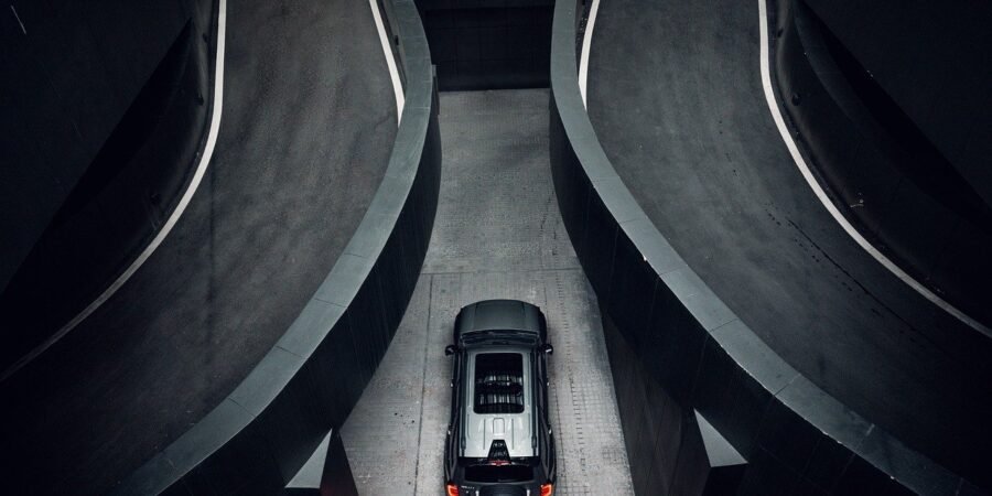 Experience Luxury: Best Luxury Car Rentals in Dubai