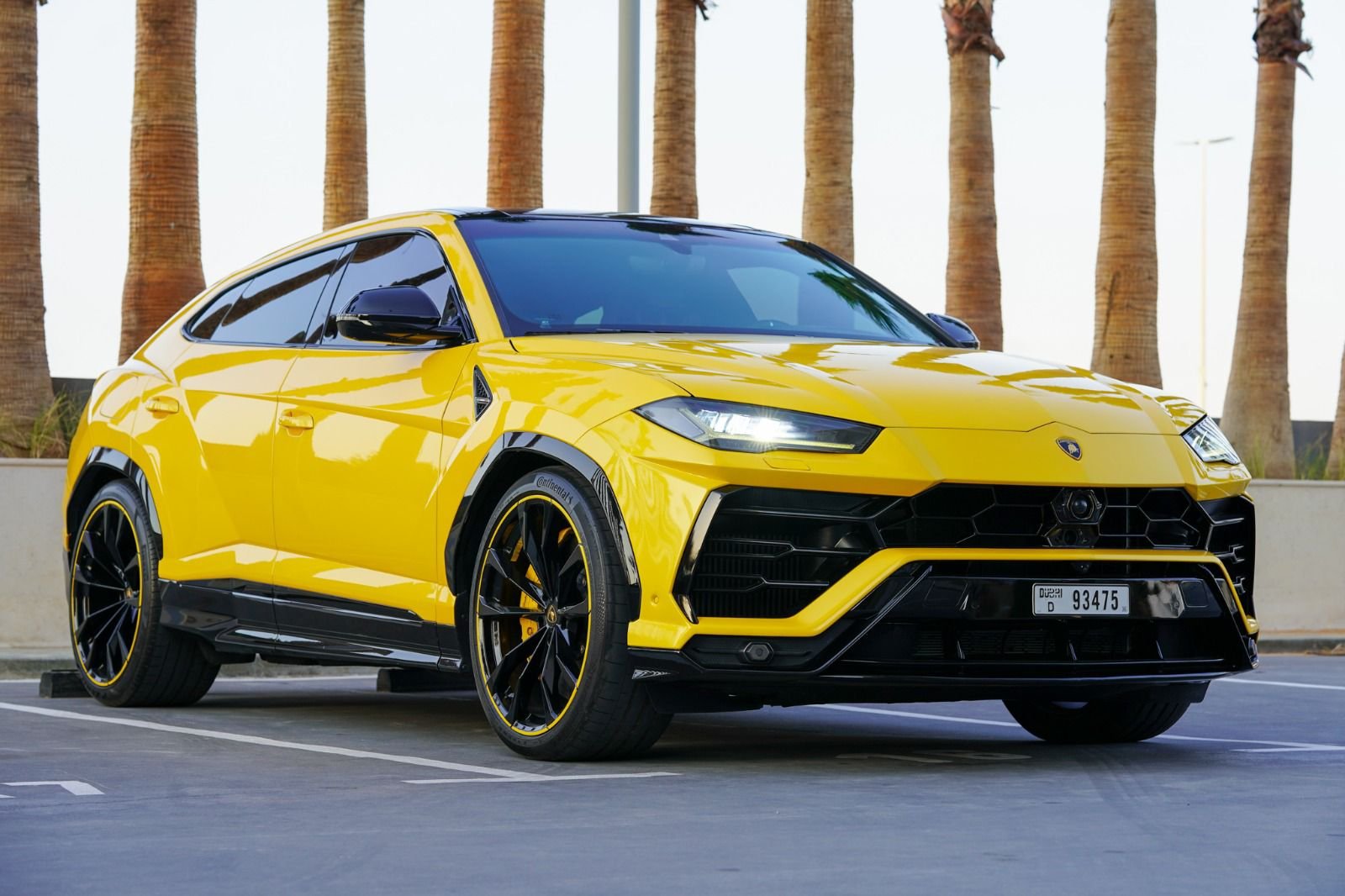 Book your car now without deposit and enjoy your time