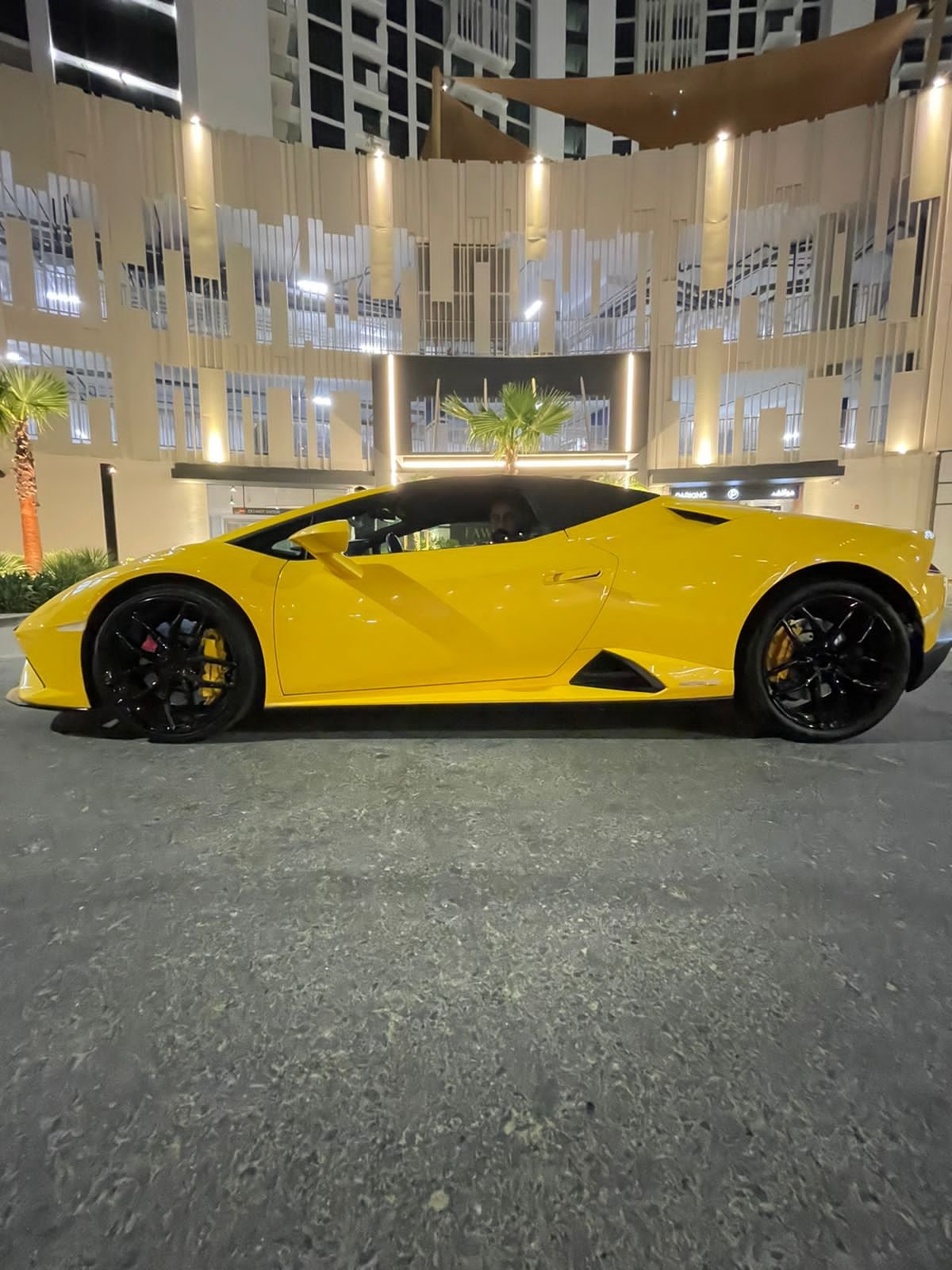 Book your car now without deposit and enjoy your time