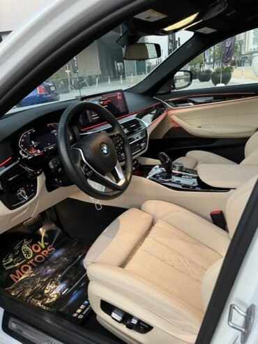 BMW 530I