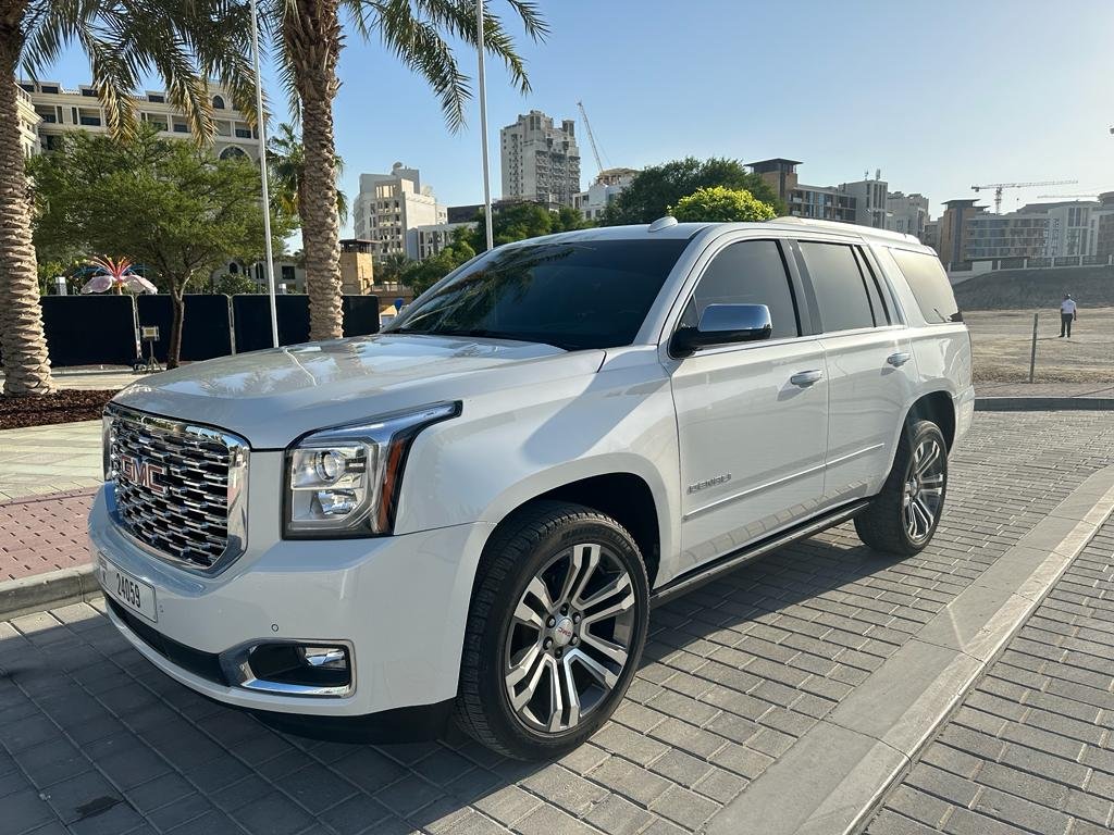 GMC Yukon Denali